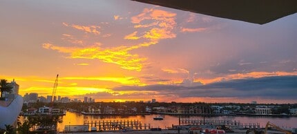 200 S Birch Rd, Unit 203 in Fort Lauderdale, FL - Foto de edificio - Building Photo