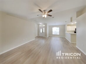 6534 Covewood Dr in Spring Hill, FL - Building Photo - Building Photo