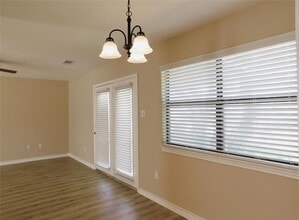 500 Wanta Hide A Way Dr in Spicewood, TX - Building Photo - Building Photo