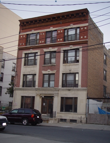 2248 Bassford Ave in Bronx, NY - Building Photo