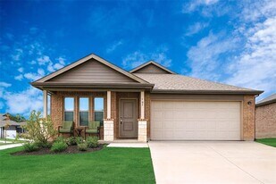 212 Woodlands Blvd in Terrell, TX - Building Photo