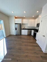 1933 Muscovite Dr in Sparks, NV - Building Photo - Building Photo