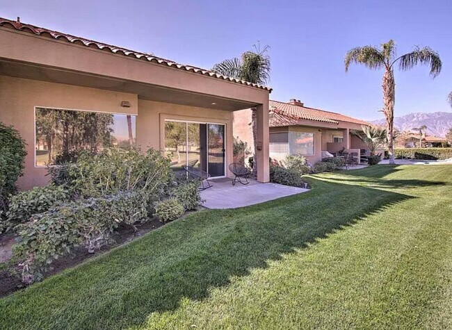 54 Hilton Head Dr in Rancho Mirage, CA - Building Photo - Building Photo