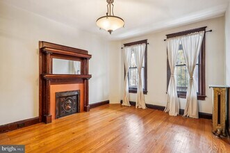 1216 E Street NE Unit in Washington, DC - Building Photo - Building Photo