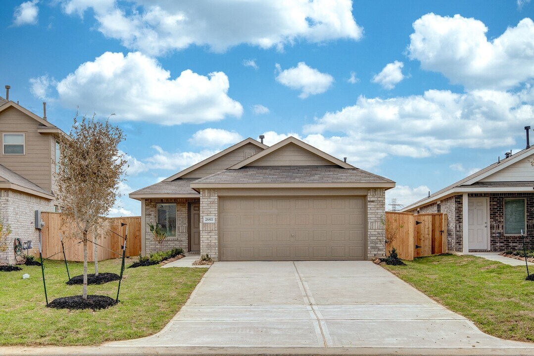 26811 Paloma Blanca Dr in Katy, TX - Building Photo