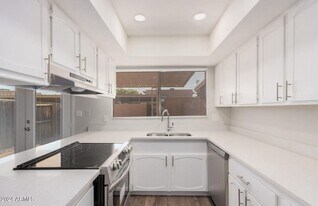 8412 N 32nd Ave in Phoenix, AZ - Building Photo