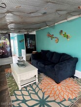 2591 Cay Cove in Matlacha, FL - Foto de edificio - Building Photo