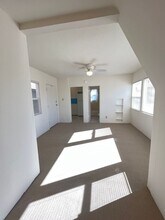807 Jamaica Ct in San Diego, CA - Building Photo - Building Photo