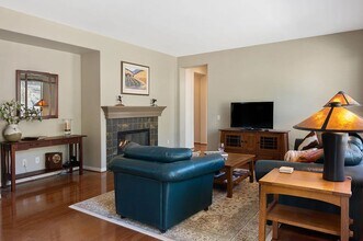 477 Hawk Canyon Ct in Buellton, CA - Building Photo - Building Photo