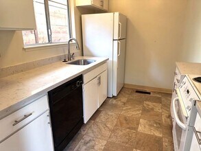 65-67 Clark St in San Rafael, CA - Building Photo - Building Photo