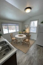 624 N 11th Ave E in Duluth, MN - Building Photo - Building Photo