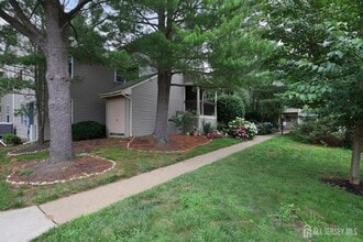 123 Concordia Cir in Monroe Township, NJ - Building Photo - Building Photo