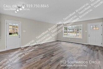 102 Southwood Cir in Garner, NC - Building Photo - Building Photo