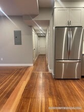 19 Sawyer Ave, Unit 1 in Boston, MA - Foto de edificio - Building Photo