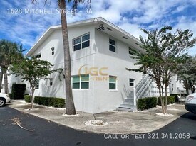 1628 Mitchell St in Melbourne, FL - Building Photo