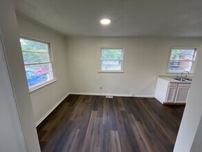 1815 Ryan St in Greensboro, NC - Building Photo - Building Photo