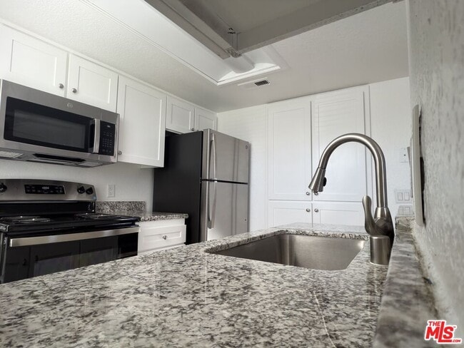 property at 1930 W College Ave