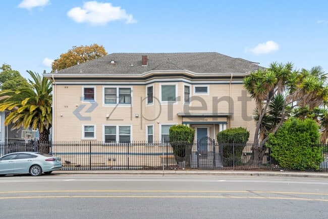 property at 1202 Adeline St