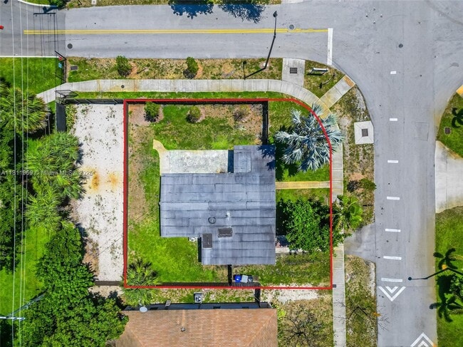 4500 NE 18th Ave in Pompano Beach, FL - Building Photo - Building Photo
