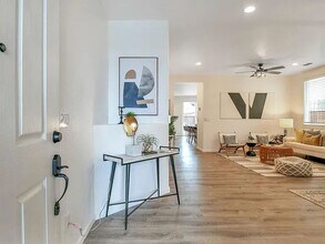 5470 Gold Creek Cir in Discovery Bay, CA - Building Photo - Building Photo