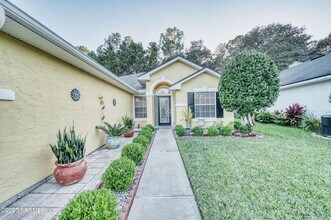 185 Hawthorn Hedge Ln in Jacksonville, FL - Building Photo - Building Photo