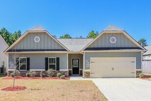 312 Spruce Creek Ln in Temple, GA - Building Photo
