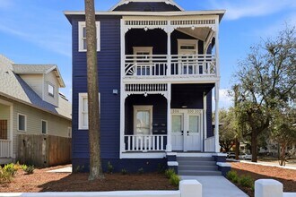 300 E 3rd St in Jacksonville, FL - Building Photo - Building Photo