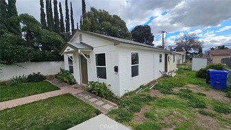 35137 Ave A in Yucaipa, CA - Building Photo - Building Photo