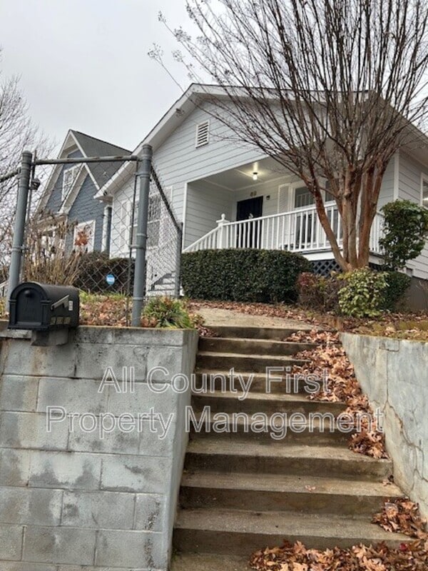 property at 69 Meldon Ave SE