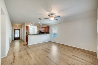 3125 Muntjac in Schertz, TX - Building Photo - Building Photo