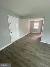 3903 25th Ave in Hillcrest Heights, MD - Foto de edificio - Building Photo