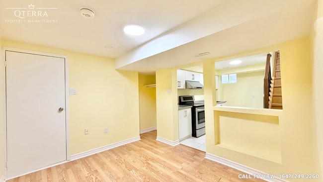 property at 2-3042 Patrick Cres