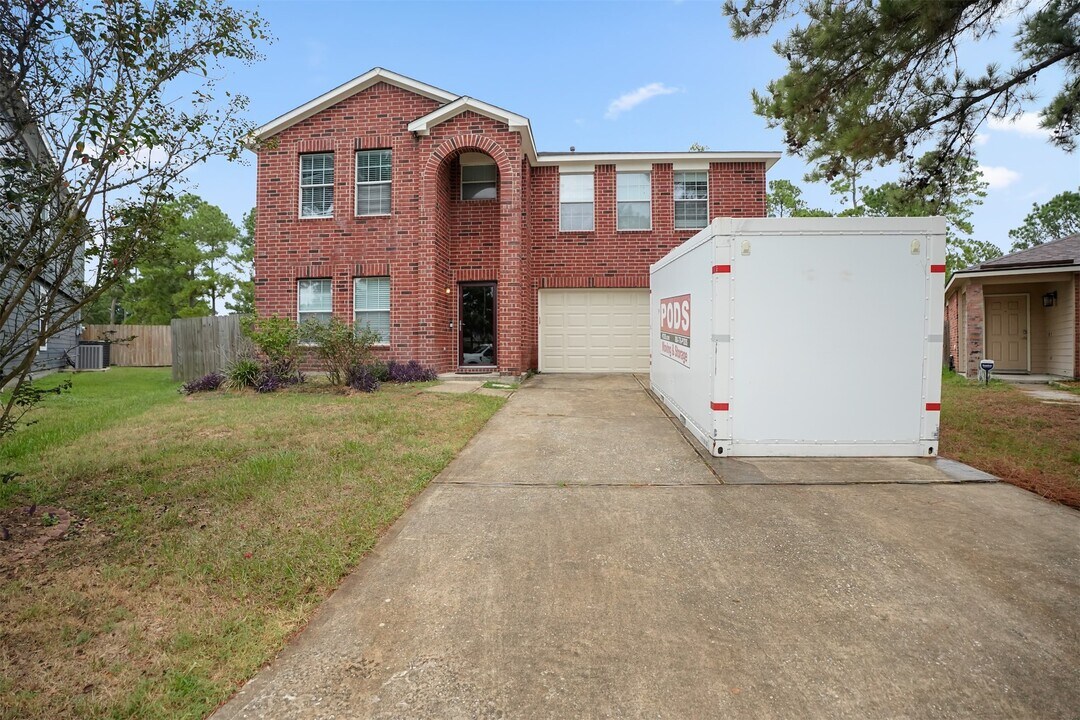 1006 Stillgate Ct in Spring, TX - Building Photo
