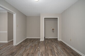 1724 Vernon Rd in Rocky Mount, NC - Building Photo - Building Photo