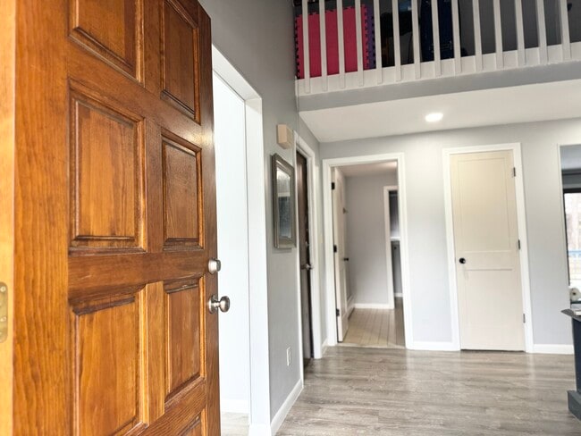 12 Echo Ln in Simsbury, CT - Building Photo - Building Photo