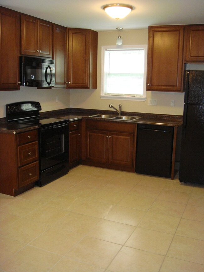 232 Waldo St in Cary, NC - Building Photo - Building Photo