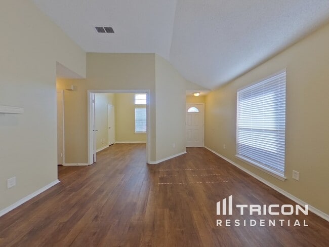 1124 Monterrey Trail in Mesquite, TX - Building Photo - Building Photo