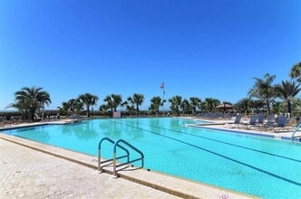 5770 Midnight Pass Rd in Sarasota, FL - Building Photo - Building Photo