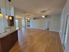 119 Strike Eagle Dr in Crestview, FL - Building Photo - Building Photo