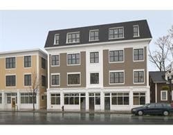 593 Somerville in Somerville, MA - Foto de edificio - Building Photo