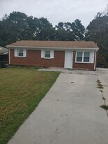 1192 Kentuck Rd in Danville, VA - Building Photo