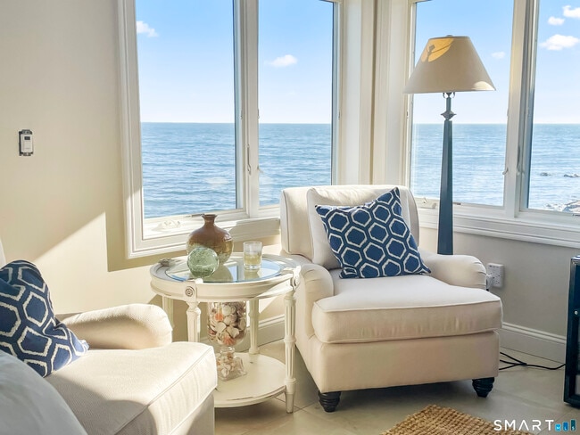 41 Hillside Ave in Milford, CT - Building Photo - Building Photo