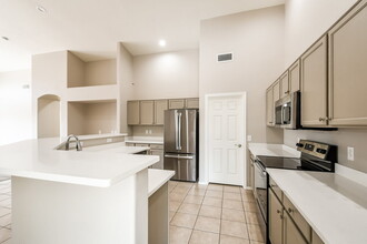 6833 W Saddlehorn Rd in Peoria, AZ - Building Photo - Building Photo
