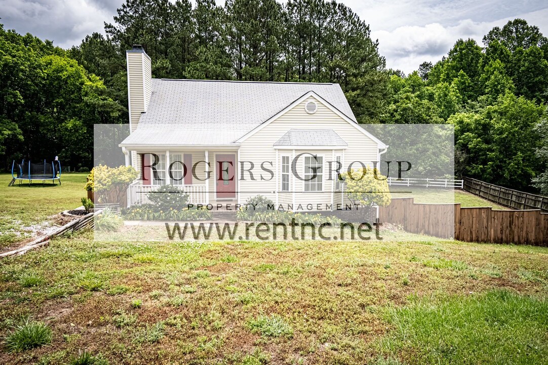 75 Crooked Creek Run in Louisburg, NC - Building Photo