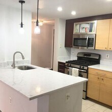 3830 9th St N, Unit 302E in Arlington, VA - Building Photo - Building Photo