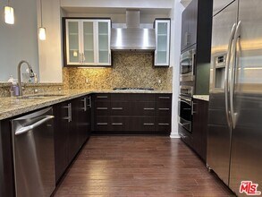 21 Gramercy-Unit -416 in Irvine, CA - Building Photo - Building Photo