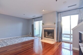 200 Falls Blvd in Quincy, MA - Building Photo - Building Photo
