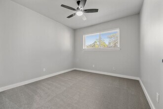 9730 Wickenburg Dr in Houston, TX - Building Photo - Building Photo