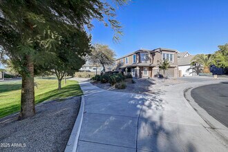 14898 W Columbine Dr in Surprise, AZ - Building Photo - Building Photo