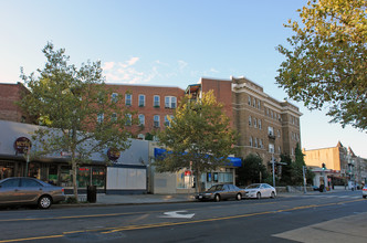 Beverly Court in Washington, DC - Building Photo - Building Photo